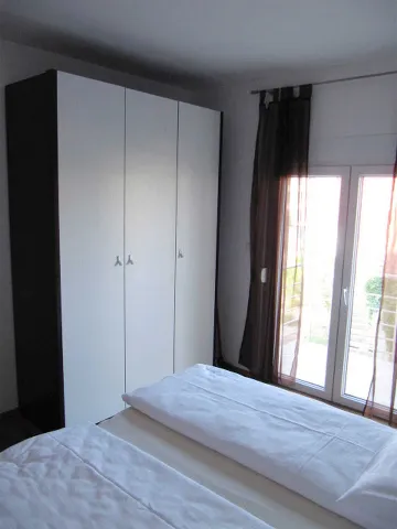 Vodice 1-Bedroom Apartment for 3 Guests