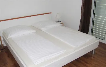 Vodice Apartment for 4 Guests with WiFi