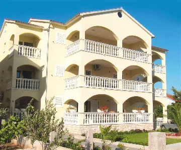 Vodice Apartment for 3 Guests with WiFi