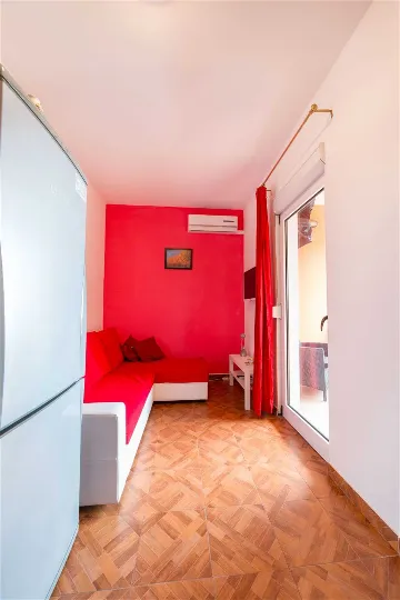 1-Bedroom Apartment in Vodice for Up to 3