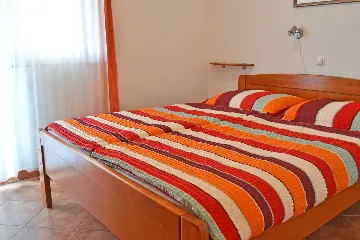 Vodice 2-Bedroom Apartment for 5 Guests