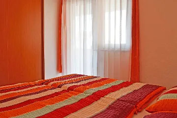 Vodice 2-Bedroom Apartment for 5 Guests