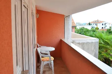 Vodice 2-Bedroom Apartment for 5 Guests