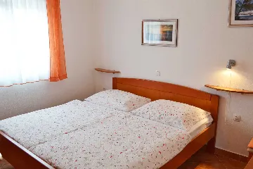 Vodice 2-Bedroom Apartment for 4+1 Guests