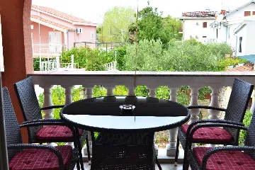 Vodice 2-Bedroom Apartment for 4+1 Guests