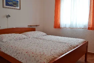 Vodice 2-Bedroom Apartment for 4+1 Guests