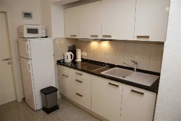 1-Bedroom Apartment for 2 Guests in Vodice