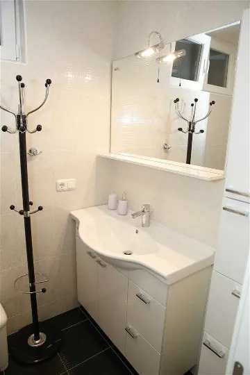 1-Bedroom Apartment for 2 Guests in Vodice