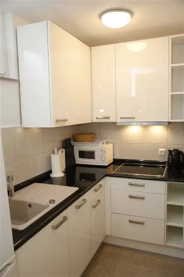 1-Bedroom Apartment in Vodice for Up to 4 Guests