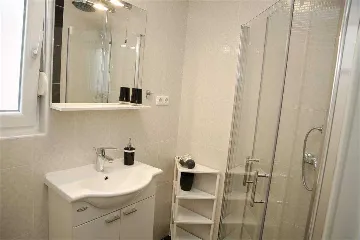 Vodice 1-Bedroom Apartment for 2+2 Guests