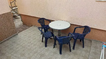 Apartment in Vodice for 2–3 Guests with WiFi & AC