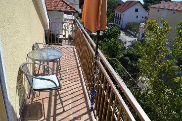 2-Bedroom Apartment in Vodice for Up to 6