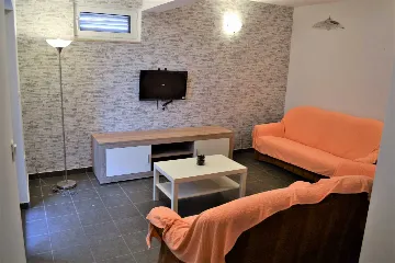 3-Bedroom Apartment in Vodice for Up to 8