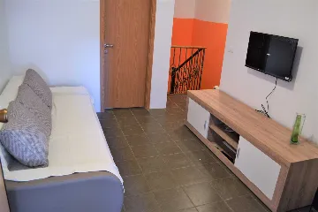 3-Bedroom Apartment in Vodice for Up to 8