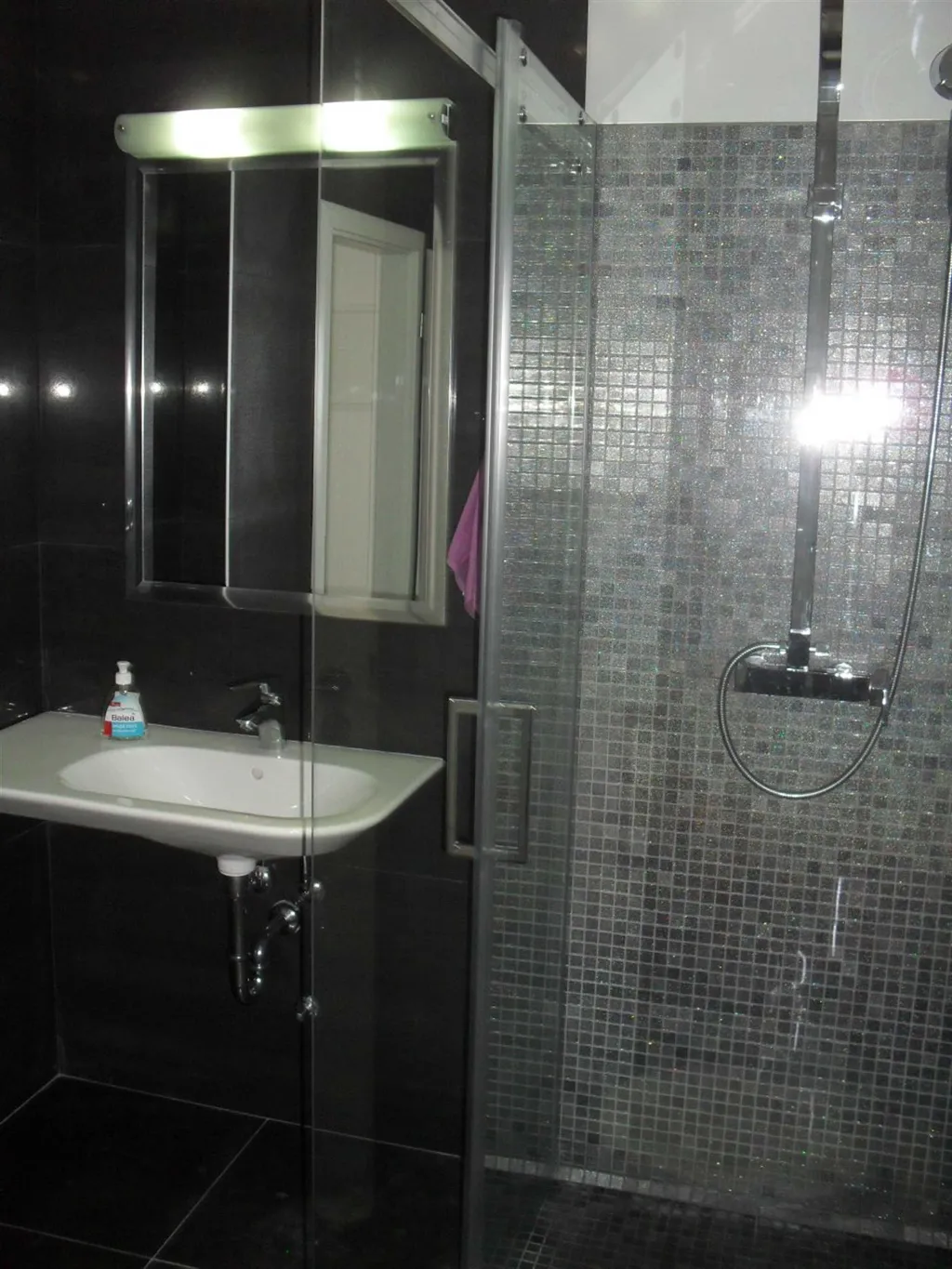 Primošten Apartment with Sea View, 20 m to Beach