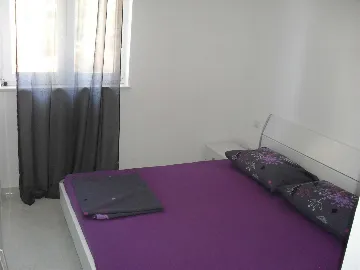 Apartment in Primošten for Up to 6 Guests