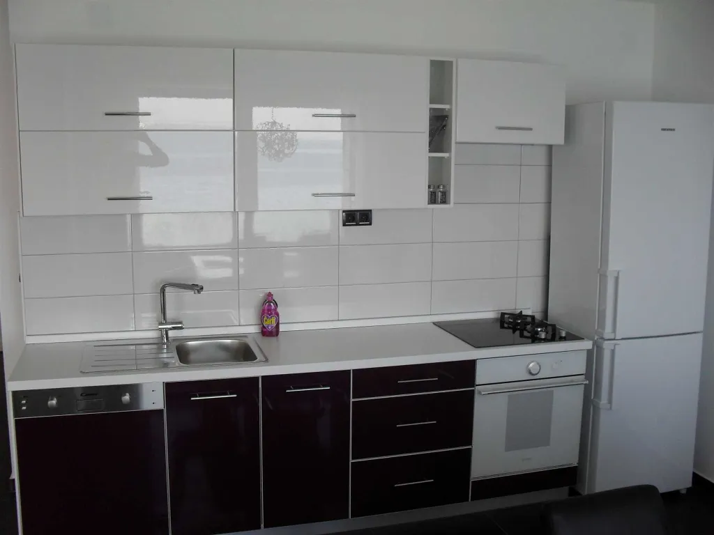 Apartment in Primošten for Up to 6 Guests