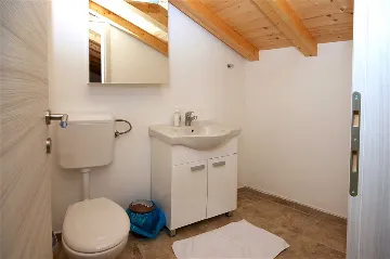 Apartment in Vodice for 4-6 Guests with Sea View