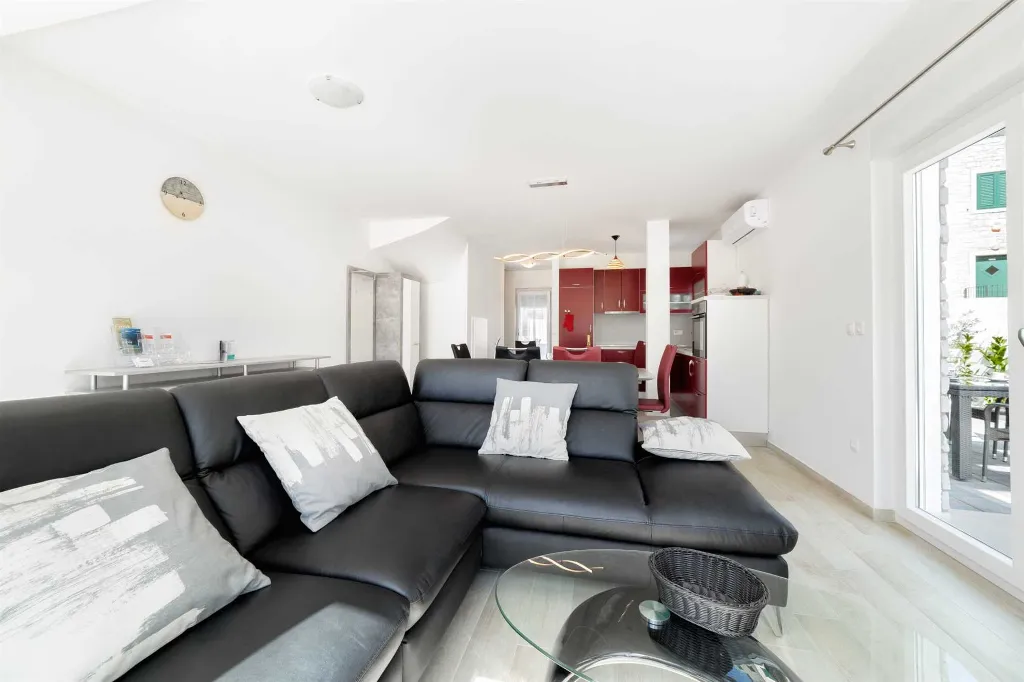 Holiday House in Vodice for 6 Guests
