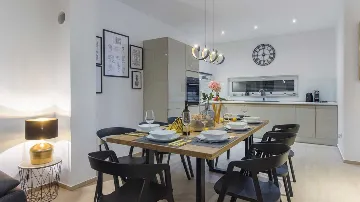 4-Bedroom Villa with Pool in Vodice