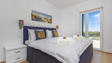 4-Bedroom Villa with Pool in Vodice