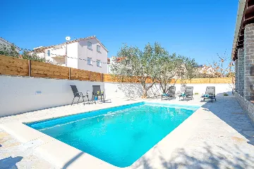 Vodice Villa for 6 Guests