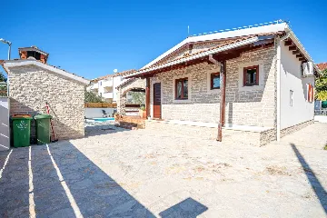 Vodice Villa for 6 Guests