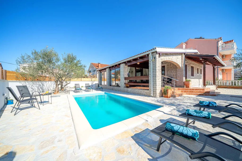 Vodice Villa for 6 Guests