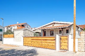 Vodice Villa for 6 Guests