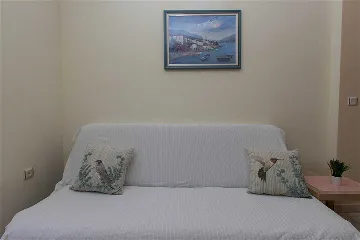 Vodice Apartment Near Pebble Beach (4–6 Guests)