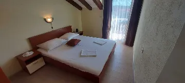 Studio in Srima for Up to 4 Guests