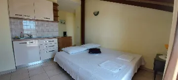 Studio in Srima for Up to 4 Guests