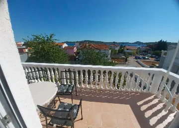 Studio in Srima for Up to 4 Guests