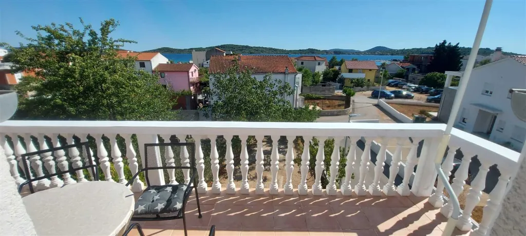 Studio in Srima for Up to 4 Guests