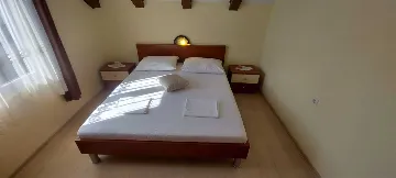1-Bedroom Apartment for 1 Guest in Srima