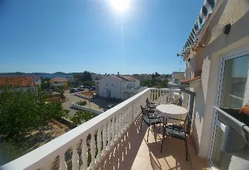 1-Bedroom Apartment for 1 Guest in Srima