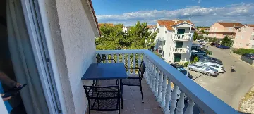 1-Bedroom Apartment for 1 Guest in Srima