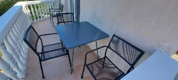 1-Bedroom Apartment for 1 Guest in Srima