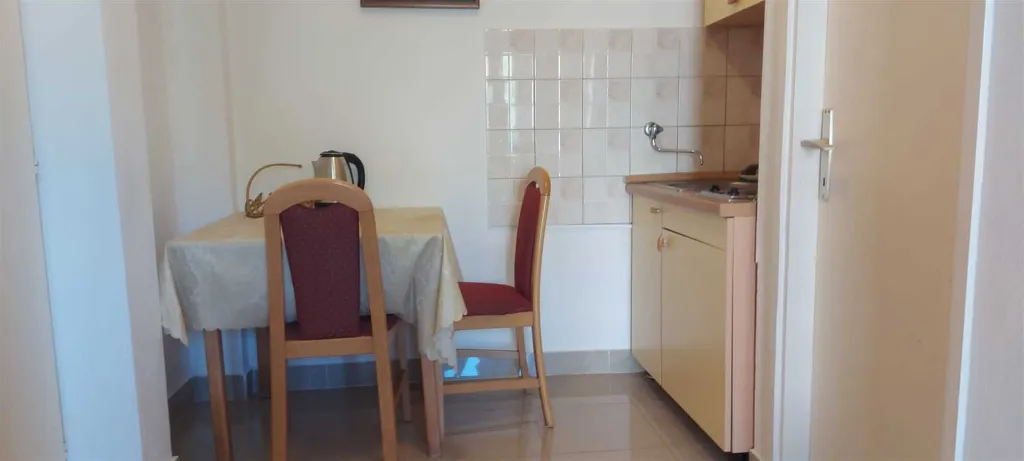 Studio Apartment in Srima for 1 Guest