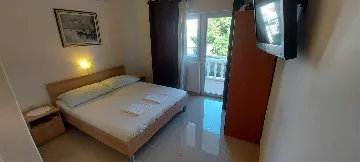 Studio Apartment in Srima for 1 Guest