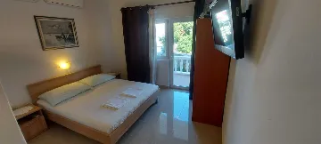 Studio Apartment in Srima for 1 Guest