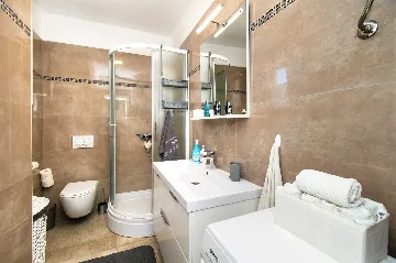 1-Bedroom Apartment in Srima (Up to 3 Guests)