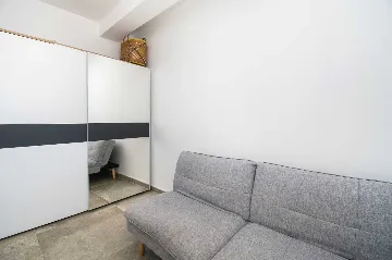 1-Bedroom Apartment in Srima (Up to 3 Guests)