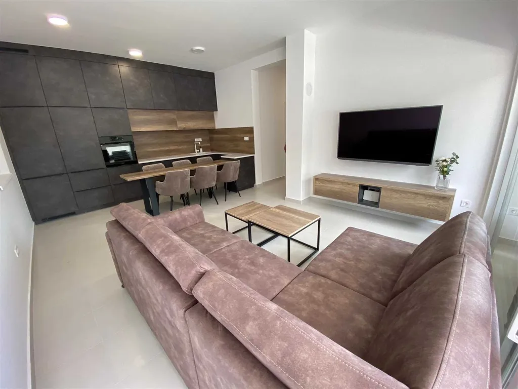 2-Bedroom Apartment in Vodice with Balcony