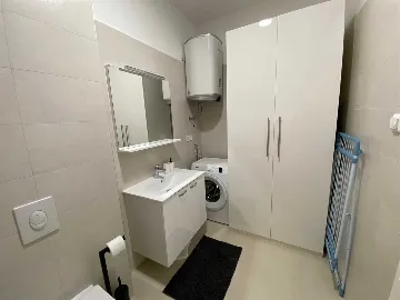 2-Bedroom Apartment in Vodice with Balcony