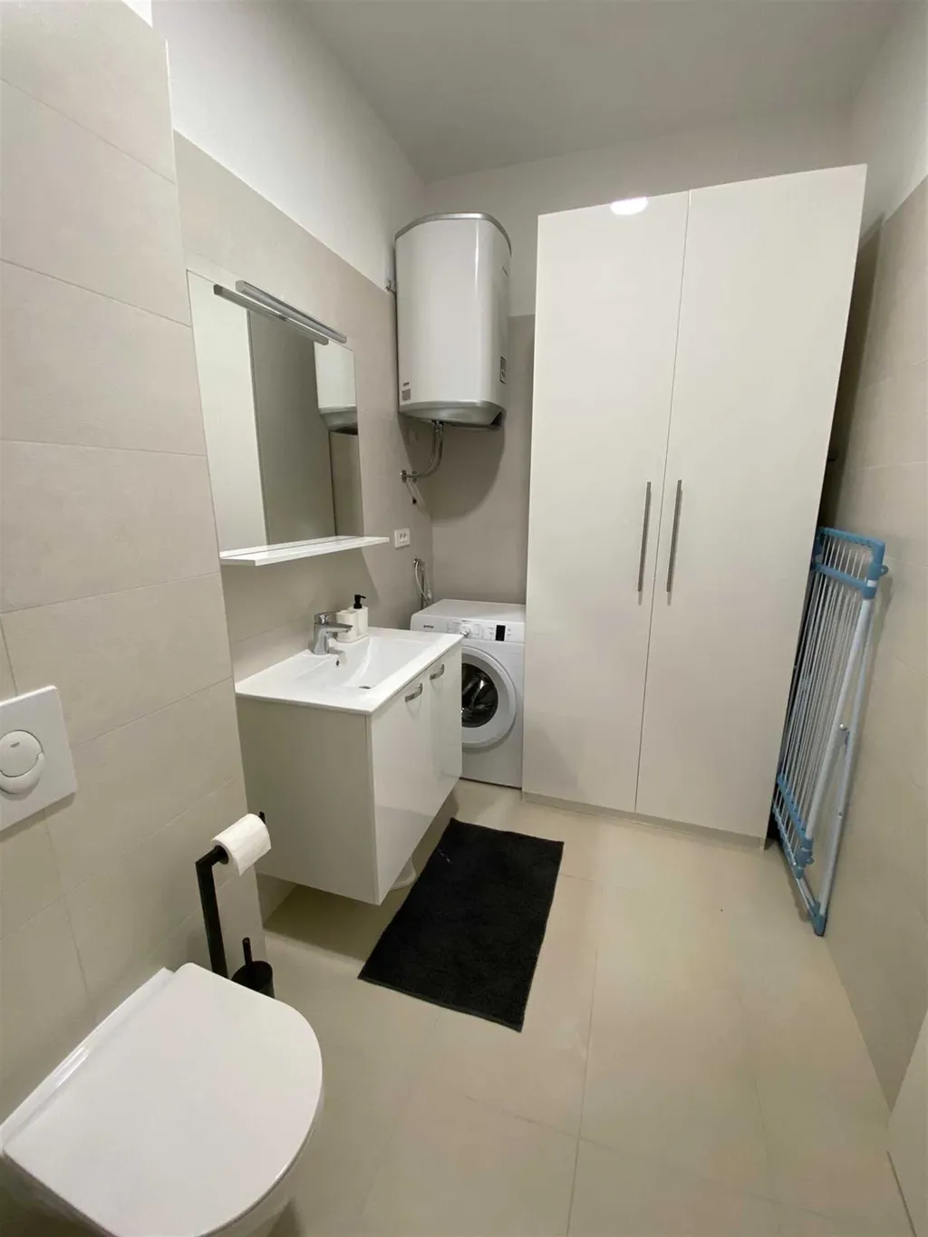 2-Bedroom Apartment in Vodice with Balcony