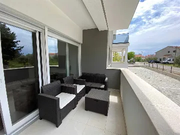 2-Bedroom Apartment in Vodice with Balcony