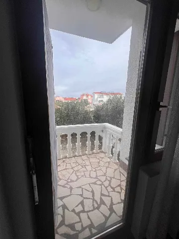 2-Bedroom Apartment in Vodice for Up to 4