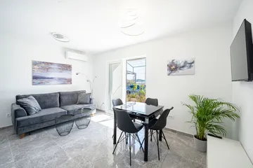 1-Bedroom Apartment in Srima for Up to 4 Guests