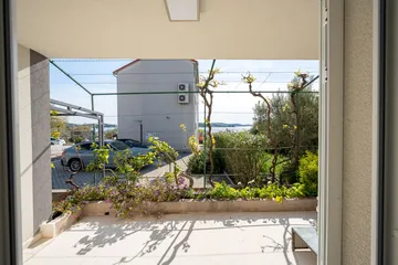 1-Bedroom Apartment in Srima for Up to 4 Guests